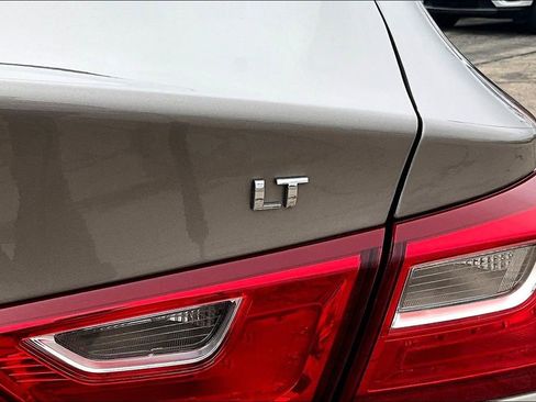 Used 2024 Chevrolet Malibu LT image 22