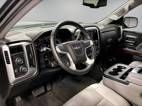 Used 2017 GMC Sierra 1500 SLT w/ SLT Premium Package AWD/4WD image 17