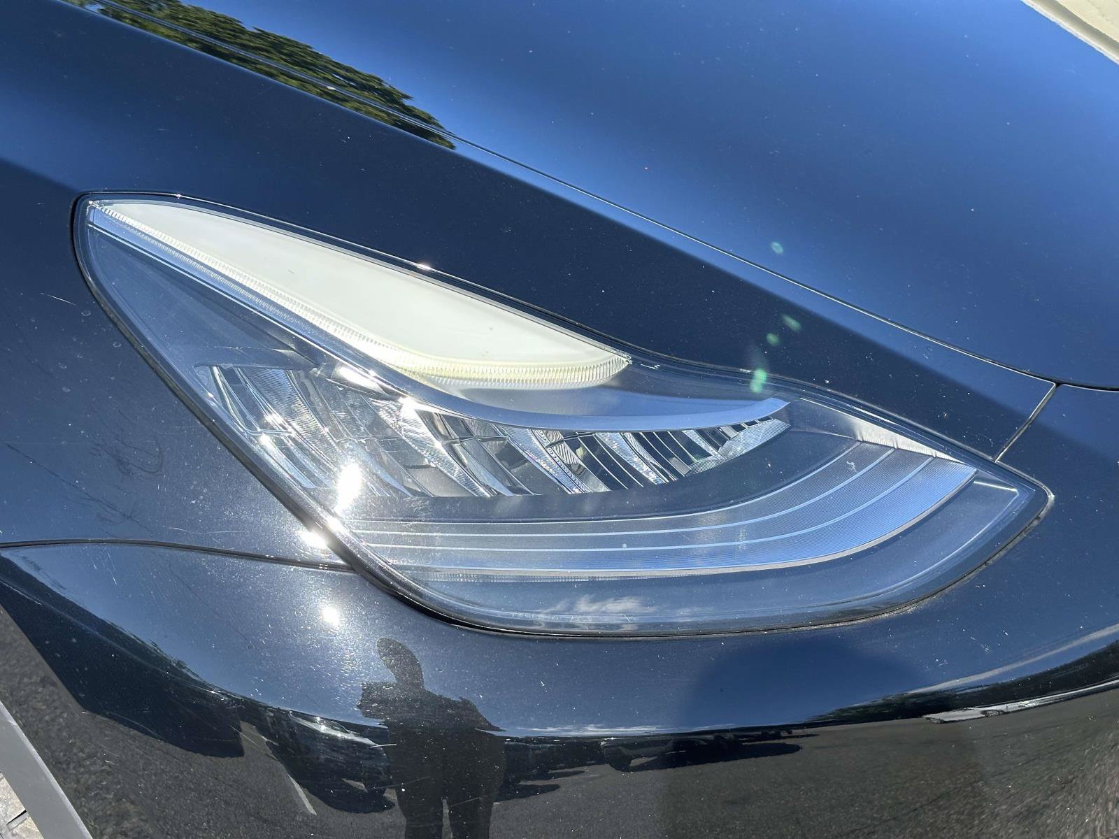 Used 2022 Tesla Model Y Long Range AWD/4WD image 9