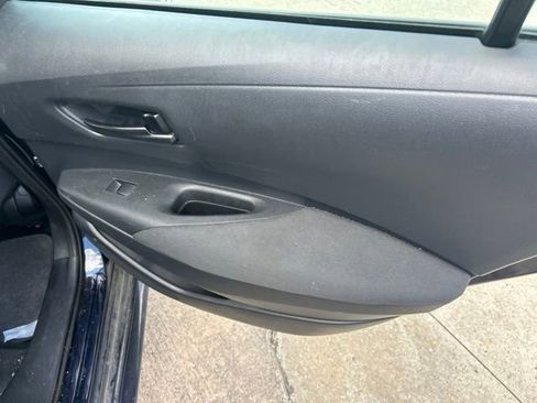 Used 2023 Toyota Corolla LE FWD image 10