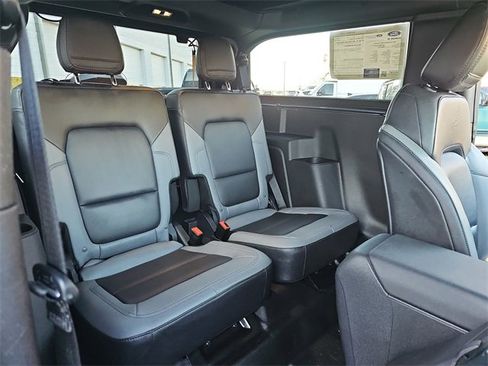 Certified 2024 Ford Bronco Black Diamond image 11