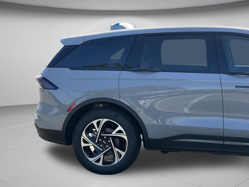 New 2026 Lincoln Nautilus Premier w/ Jet Appearance Package image 30