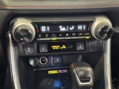 Used 2022 Toyota RAV4 XSE w/ Weather Package image 23
