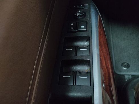 Used 2017 Acura TLX V6 w/ Technology Package image 27