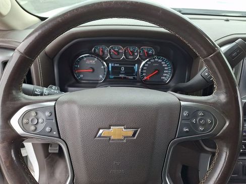 Used 2018 Chevrolet Silverado 2500 LTZ w/ Duramax Plus Package image 19