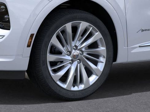 New 2026 Buick Envision Avenir image 9