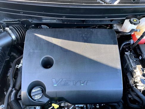 Used 2023 Buick Enclave Essence w/ Experience Buick Package image 31