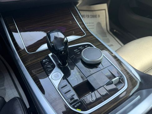 Used 2019 BMW X7 xDrive50i AWD/4WD image 38