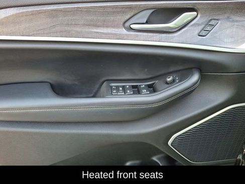 Used 2021 Jeep Grand Cherokee L Limited image 19