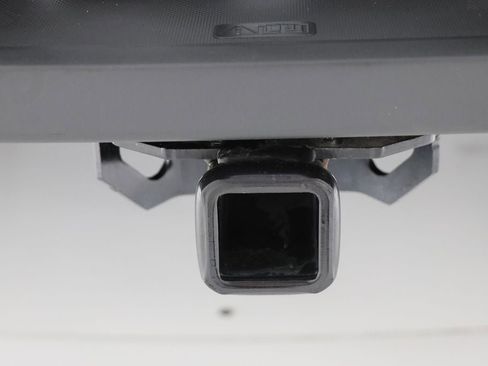 Used 2022 Ford F150 Lariat w/ Equipment Group 501A Mid image 13