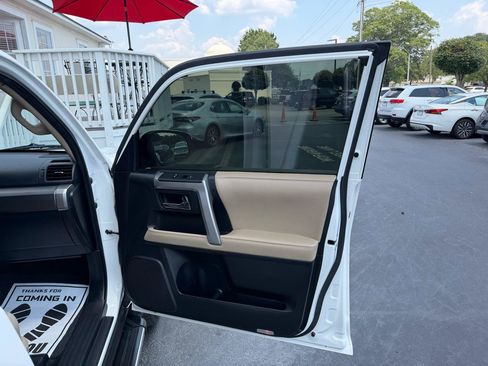Used 2019 Toyota 4Runner SR5 RWD image 25