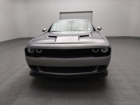 Used 2016 Dodge Challenger SXT w/ Blacktop Package image 15