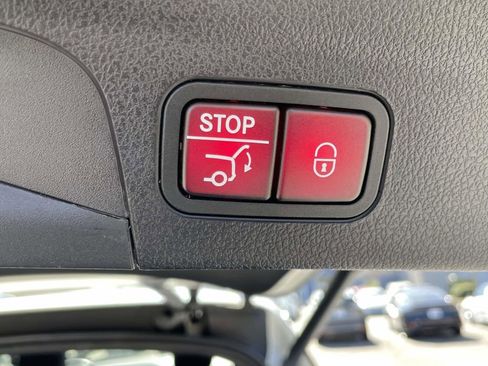 Used 2023 Mercedes-Benz GLE 350 w/ 3rd Row Seat Package image 10