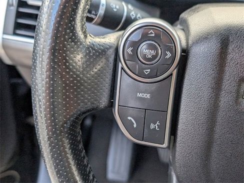 Used 2017 Land Rover Range Rover Sport SE image 27