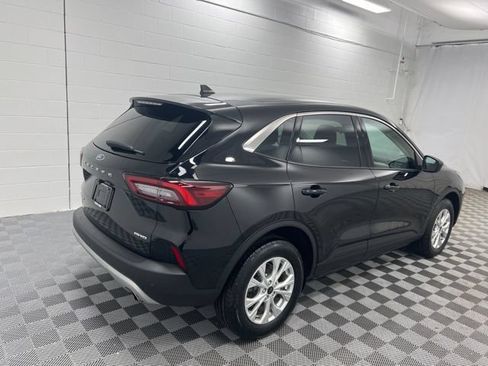 Used 2023 Ford Escape Active w/ Tech Pack #1 AWD/4WD image 5