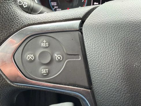 Used 2019 Chevrolet Traverse LS FWD image 12