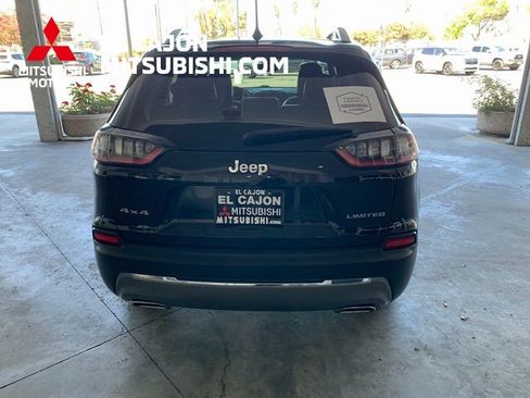 Used 2019 Jeep Cherokee Limited image 5