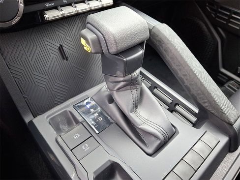 New 2025 Toyota Tacoma SR image 9