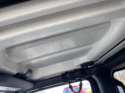 Used 2022 Jeep Gladiator Mojave w/ Trailer Tow Package image 11