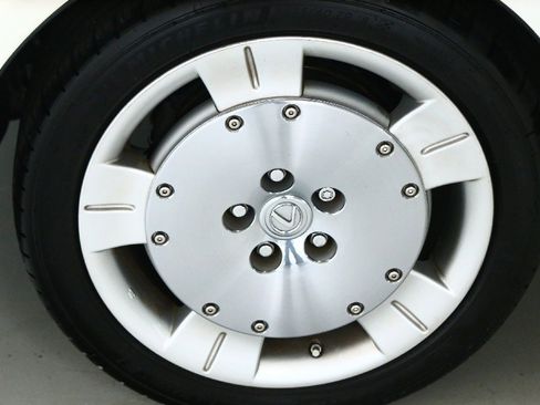 Used 2003 Lexus SC 430 Convertible image 36