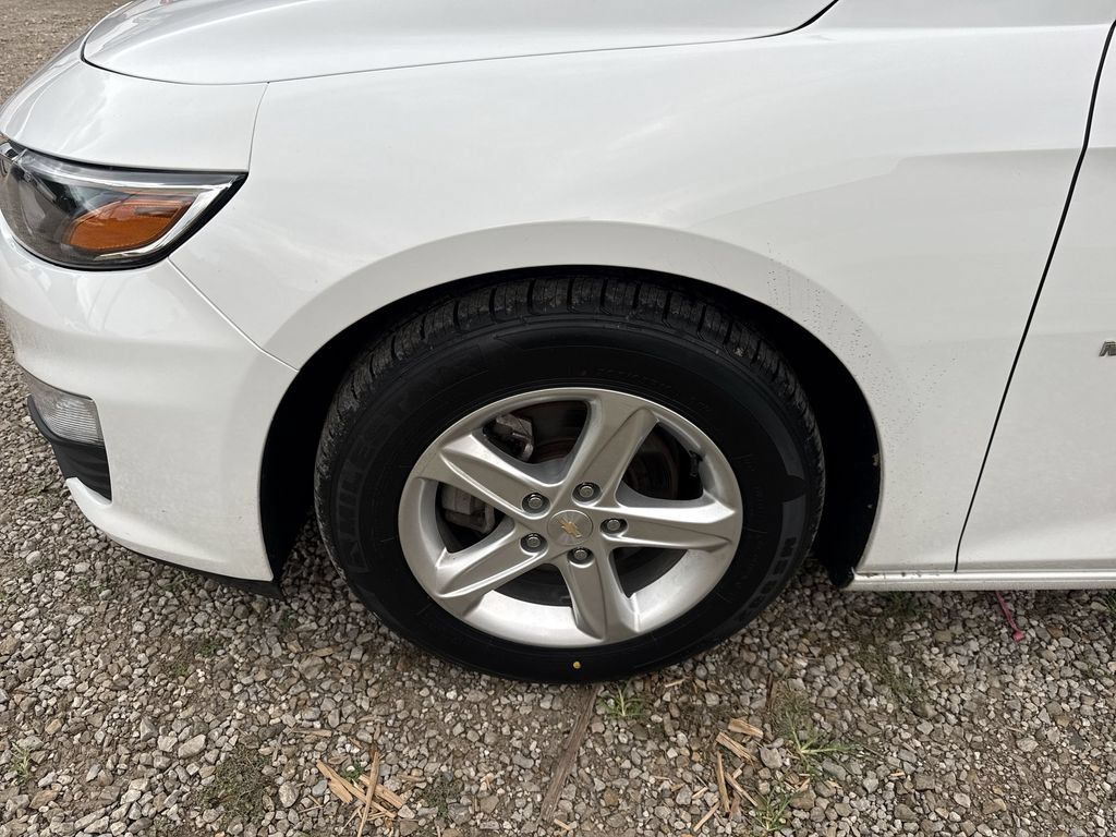 Used 2023 Chevrolet Malibu LS w/ Driver Confidence Package FWD image 18