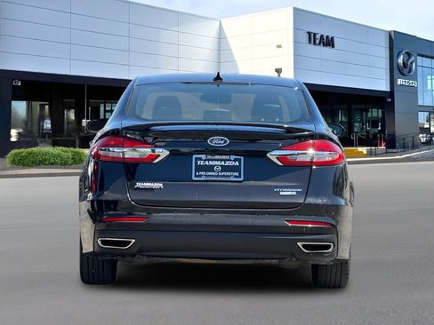 Used 2019 Ford Fusion Titanium AWD/4WD image 5