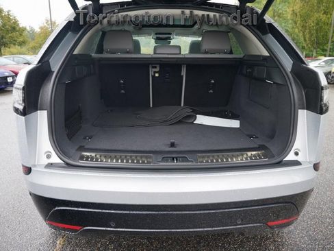 Used 2025 Land Rover Range Rover Velar Dynamic SE image 12
