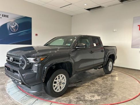 New 2026 Toyota Tacoma SR RWD image 2