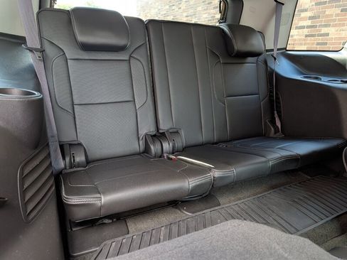 Used 2016 GMC Yukon Denali w/ Open Road Package AWD/4WD image 30
