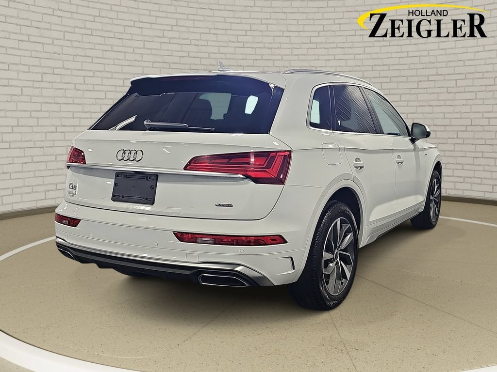 Used 2023 Audi Q5 2.0T Premium Plus w/ Premium Plus Package AWD/4WD image 5