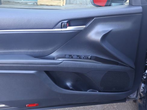 Used 2024 Toyota Camry SE FWD image 18