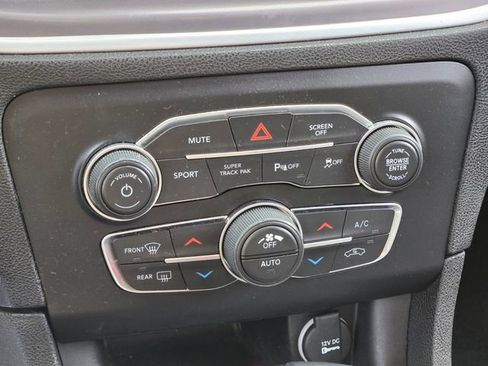 Used 2022 Dodge Charger R/T w/ Performance Handling Group image 23