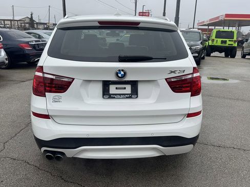 Used 2017 BMW X3 xDrive28i image 7
