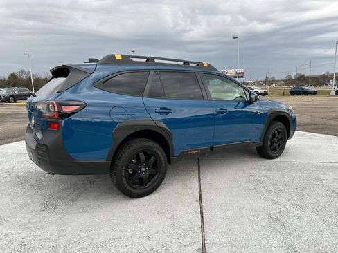 Certified 2023 Subaru Outback Wilderness image 7