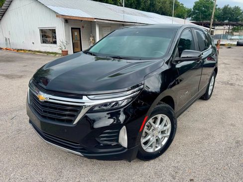 Used 2022 Chevrolet Equinox LT FWD image 2