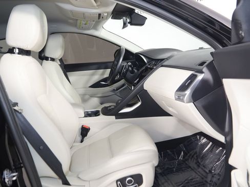 Used 2022 Jaguar E-PACE SE AWD/4WD image 13