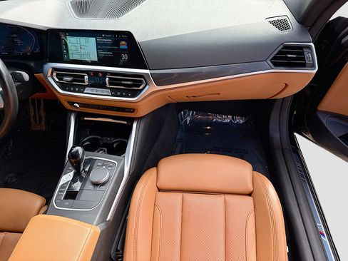 Used 2022 BMW 430i Coupe w/ M Sport Package image 17