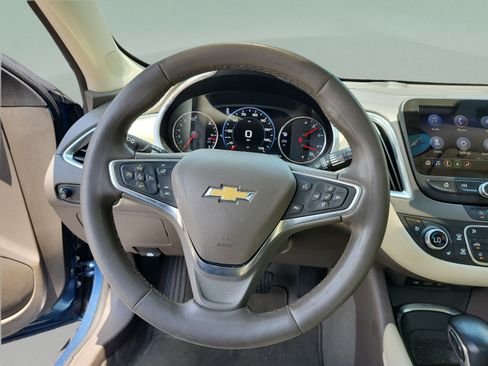 Used 2024 Chevrolet Malibu LT FWD image 10
