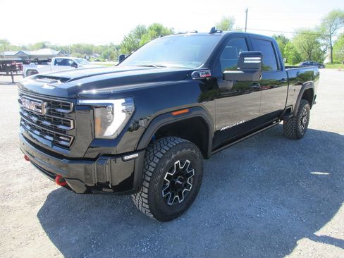 New 2026 GMC Sierra 2500 AT4X AWD/4WD image 10
