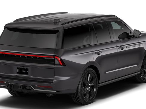 New 2027 Lincoln Navigator Reserve AWD/4WD image 3