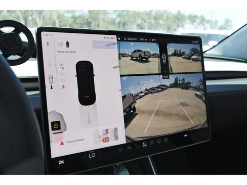 Used 2026 Tesla Model Y 2WD image 19