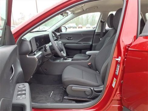 New 2026 Hyundai Kona SE image 12