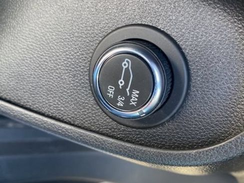 Used 2025 Buick Envista Sport Touring w/ Convenience I Package FWD image 20