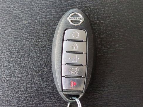 Used 2019 Nissan Armada SL w/ Premium Package image 32