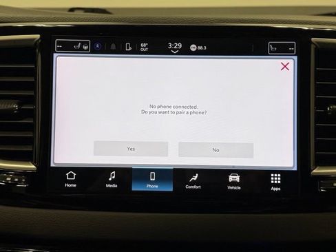 Used 2024 Chrysler Pacifica Touring-L FWD image 27