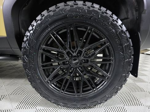 Used 2024 Toyota Land Cruiser image 43