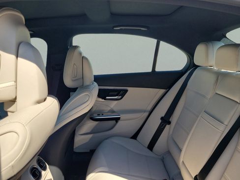 Certified 2026 Mercedes-Benz C 300 Sedan image 10