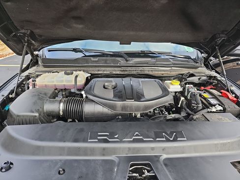Certified 2025 RAM 1500 Big Horn image 27