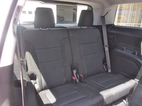 Used 2023 GMC Acadia SLE w/ Driver Convenience Package AWD/4WD image 34