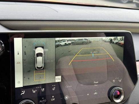 Used 2025 Lexus RX 450h Luxury w/ Convenience Package image 12